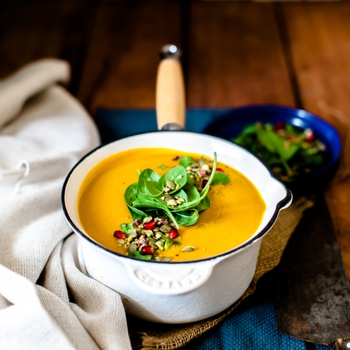 Pumpkin, caramelised onion, fennel and apple soup