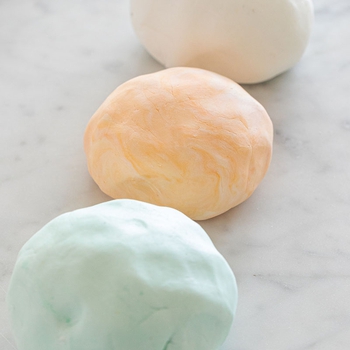 How to Make Marshmallow Fondant