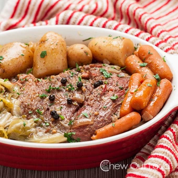 Slow Cooker Corned Beef with Cabbage
