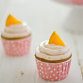 Strawberry Mimosa Cupcakes