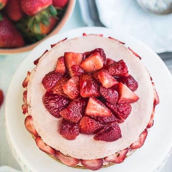 Low Carb Strawberry Cheesecake