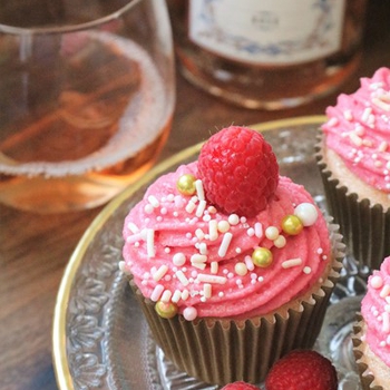 Raspberry Rosé Cupcakes #SpringSweetsWeek