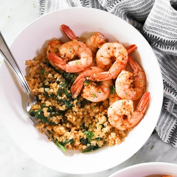 One Pan Cajun Shrimp And Cauliflower Rice (Paleo, Whole30 + Keto)