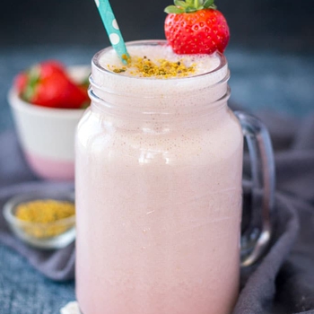 Easy Homemade Strawberry Milk