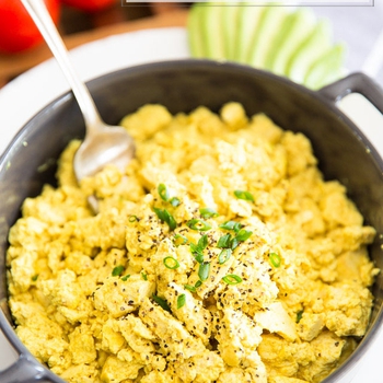 Easy Vegan Tofu Scrambled “Eggs”