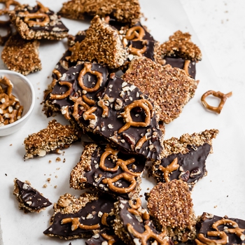Pretzel Peanut Butter Quinoa Bark