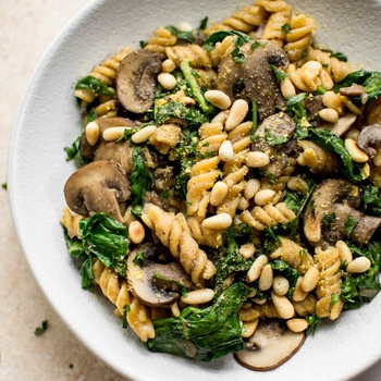 Vegan Spinach and Mushroom Pasta