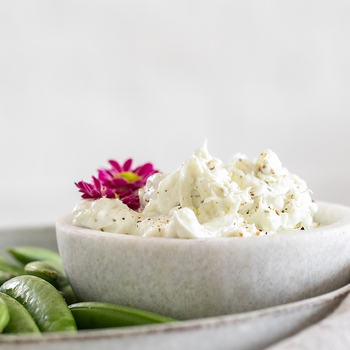 The Best Blue Cheese Dip with 3 Ingredients!