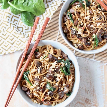 Easy Vegetarian Dan Dan Noodles