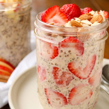 Apple crisp and Strawberry cream overnight oatmeals