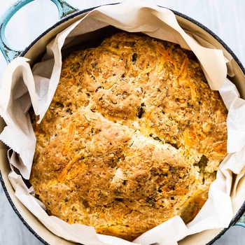 No Yeast Bread with Herbs and Cheese